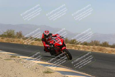 media/Apr-10-2022-SoCal Trackdays (Sun) [[f104b12566]]/Turn 7 Inside (1025am)/